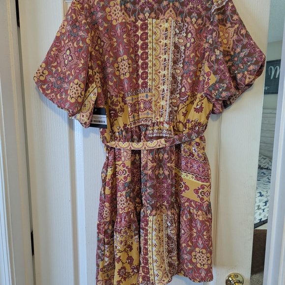 NWT Absolutely Famous Boho Multicolor Patterned Dress - Picture 2 of 5